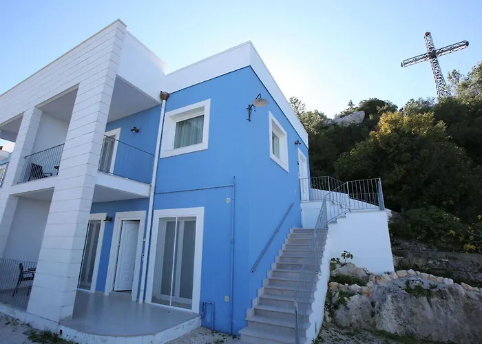 Atena Mit Panoramapool By Interhome Dom wakacyjny Ostuni